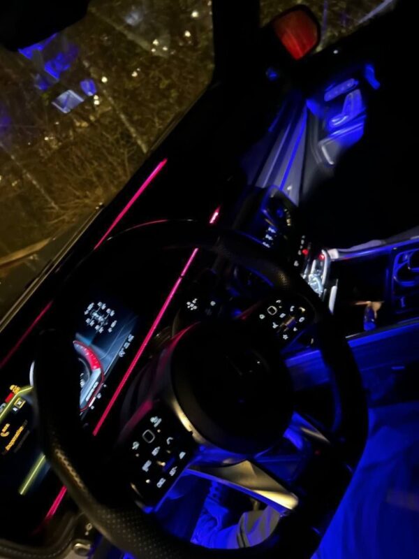 24 G63  Amg - Image 2